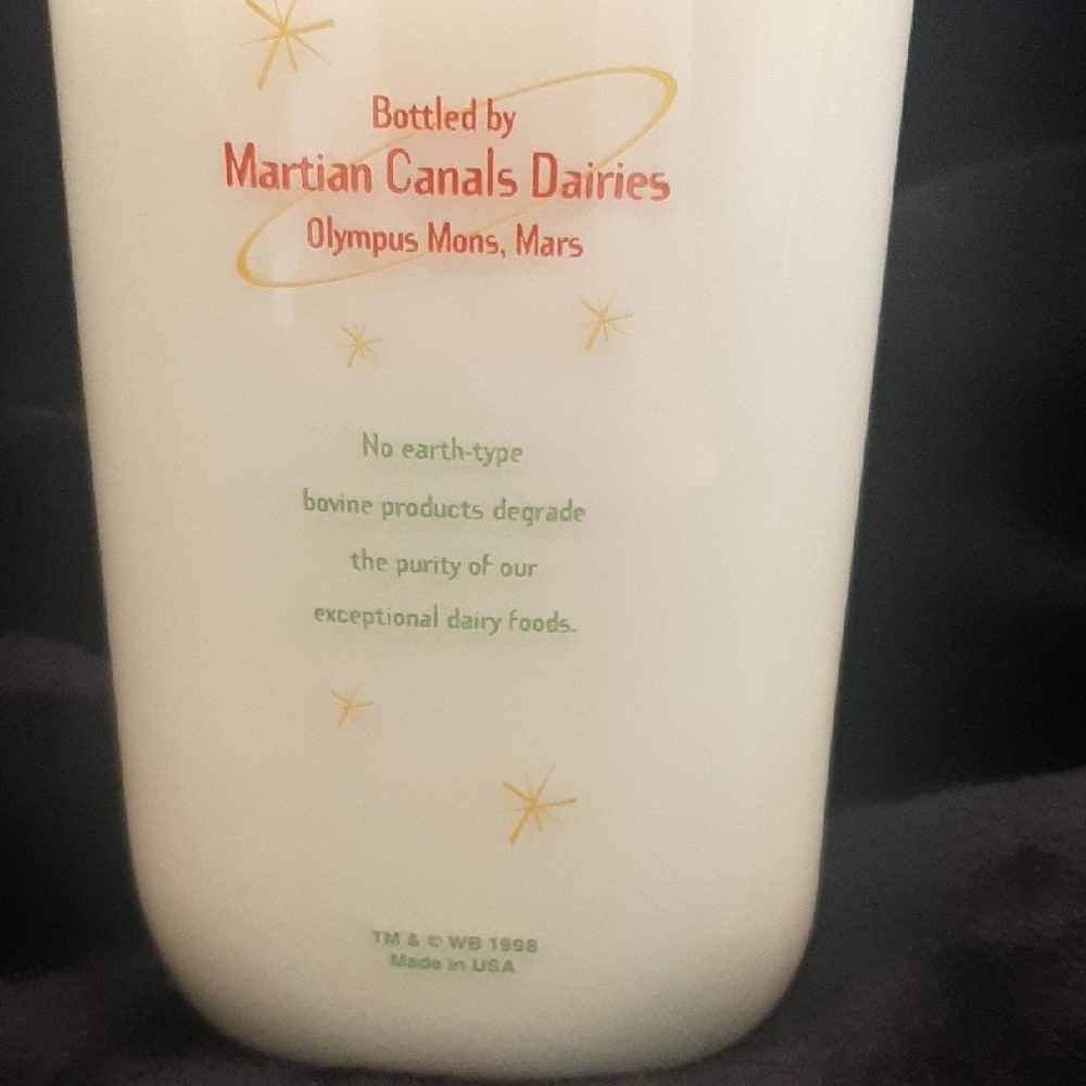 Martian🛸VINTAGE 1998 Milk Bottle Marvin MARTIAN MILK"to help conquer the earth" - Picture 4 of 6